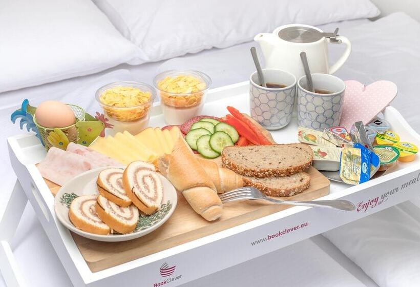 هتل Green Park Apartments