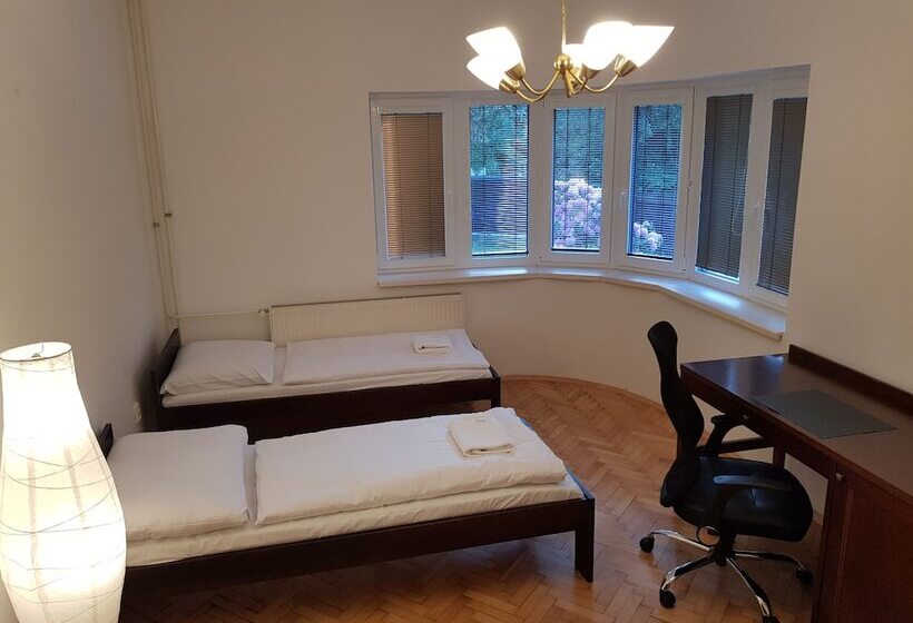 هتل Green Park Apartments