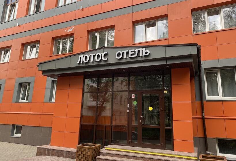 호텔 Koncert Lotos