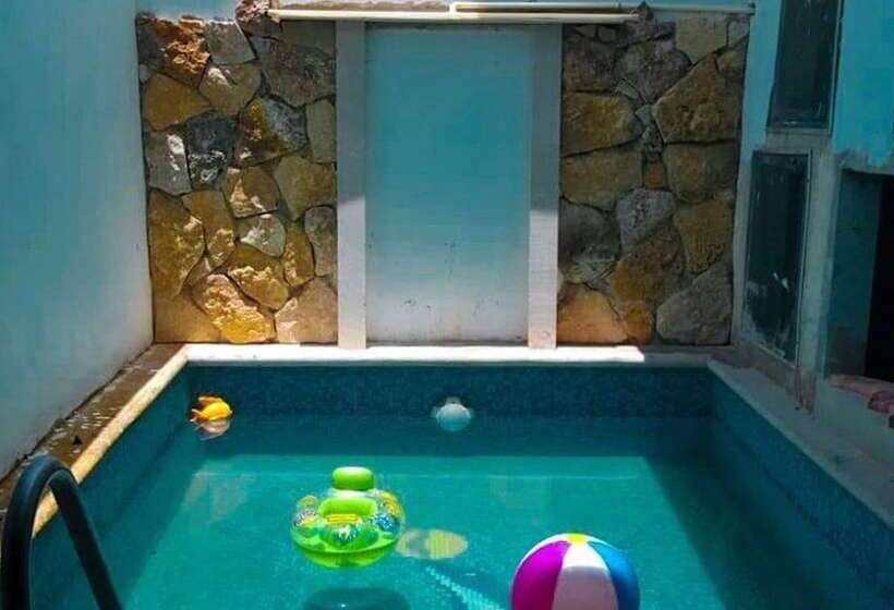 ホテル Nahoch Tatoob Casa De Los Abuelos