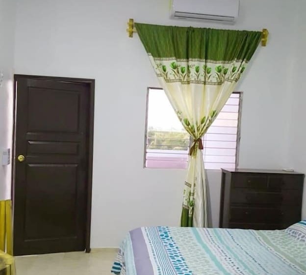 ホテル Nahoch Tatoob Casa De Los Abuelos