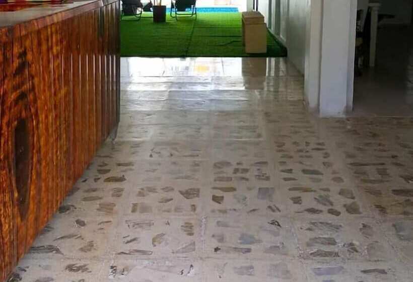 ホテル Nahoch Tatoob Casa De Los Abuelos