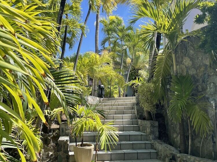 هتل Residence Adam & Eve