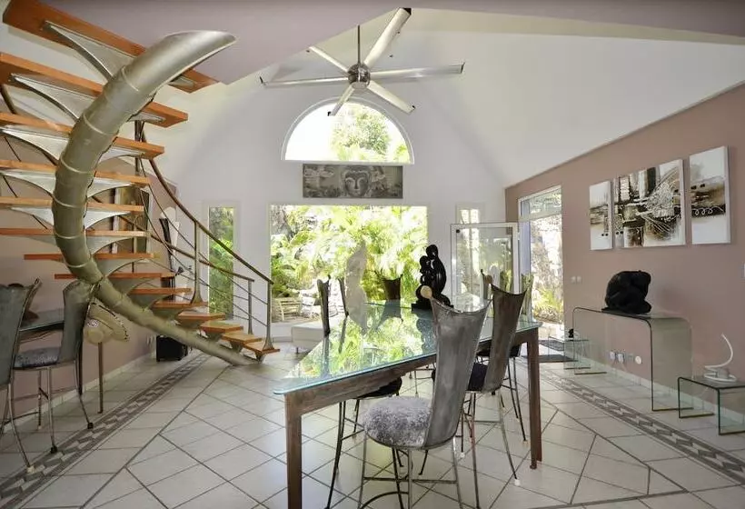 هتل Residence Adam & Eve