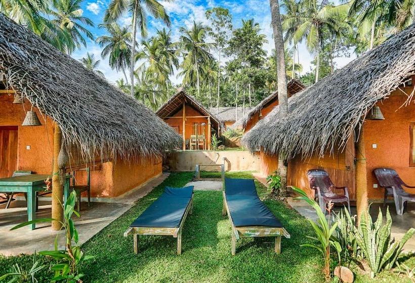 בית מלון כפרי Sea View Clay House Dikwella