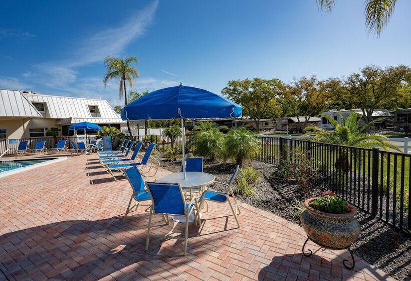 فندق Sun Retreats Dunedin