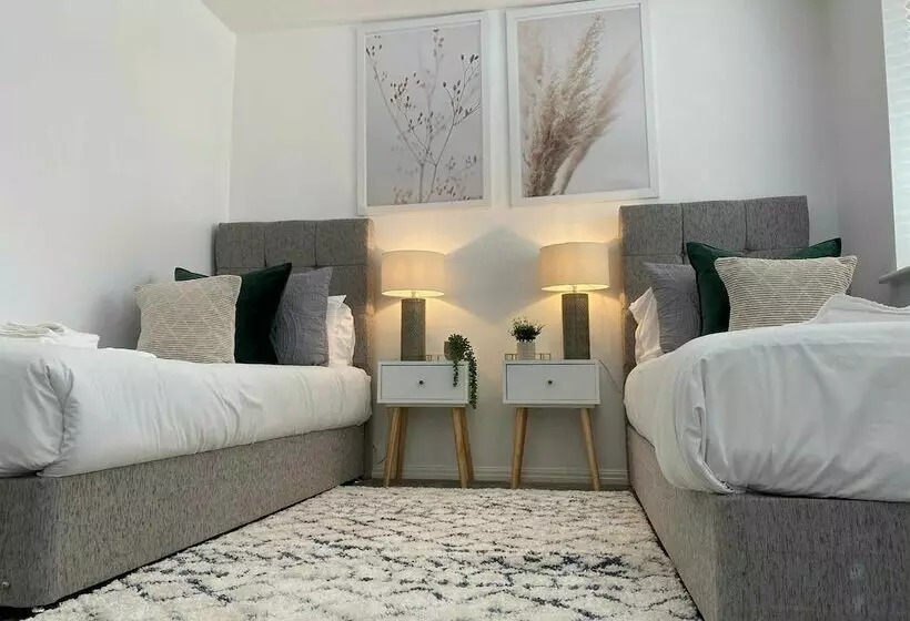 Hotelli Sutton Heath Lodge