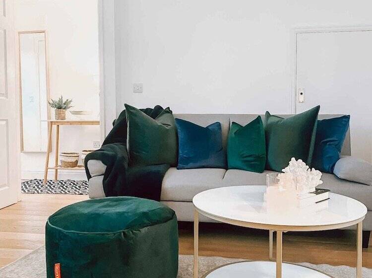 هتل Sutton Heath Lodge