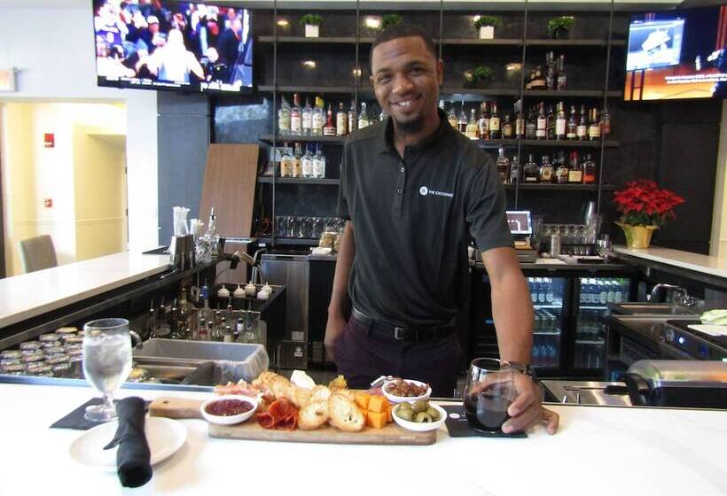 فندق The Exchange