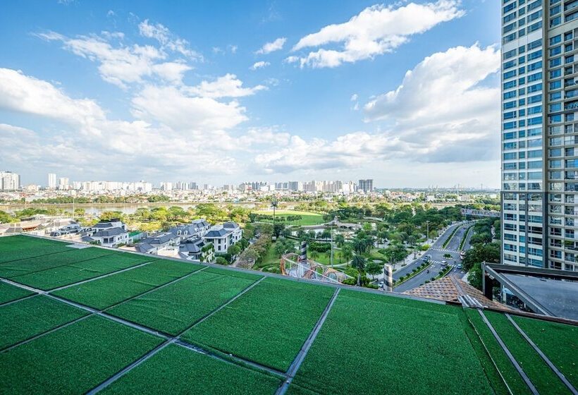 هتل Vinhomes Central Park