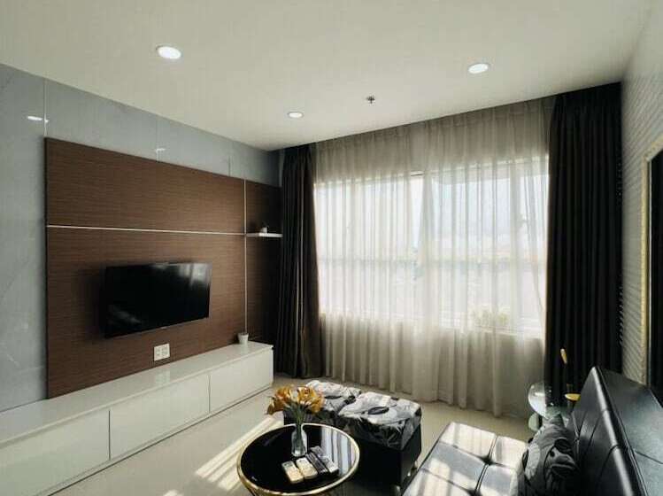 هتل Vinhomes Central Park