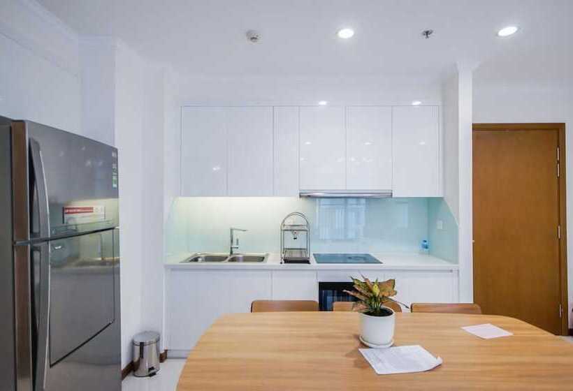 هتل Vinhomes Central Park