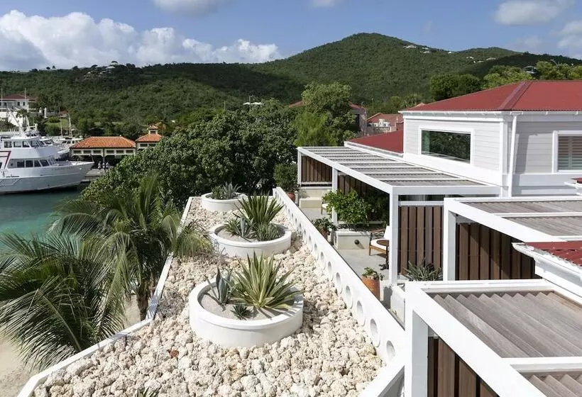 هتل Wharfside Village