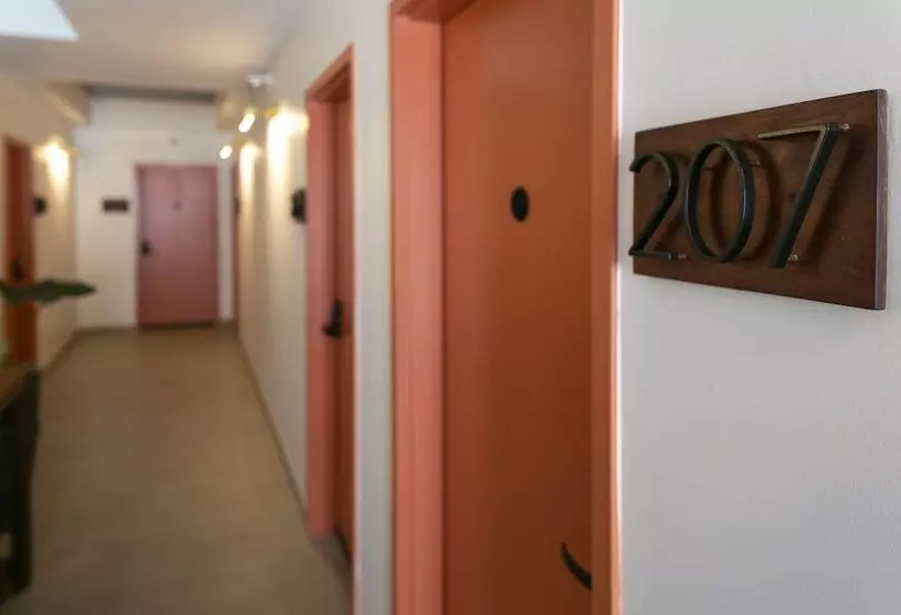 هتل Wharfside Village