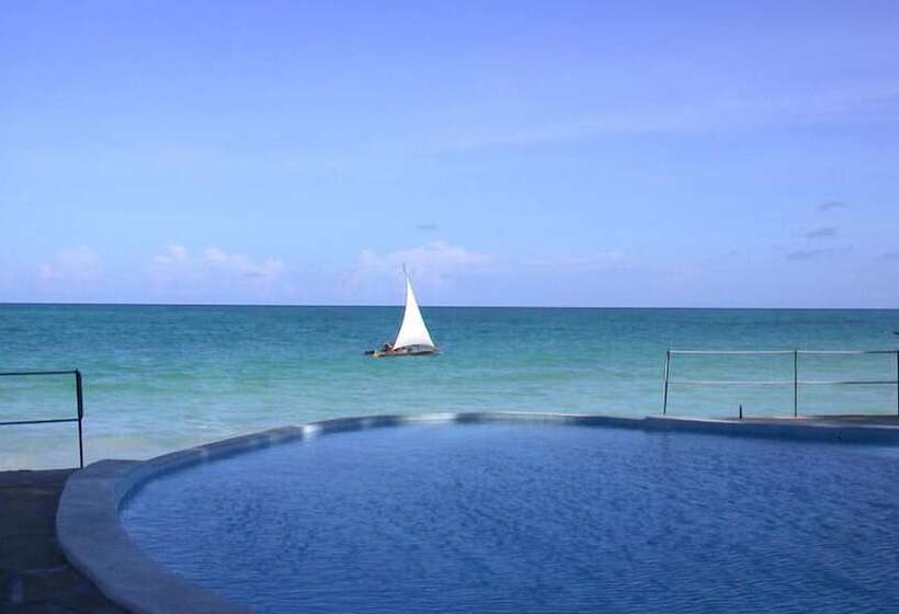 Kusini Beach Cottages