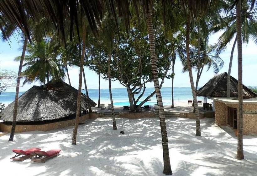 Kusini Beach Cottages