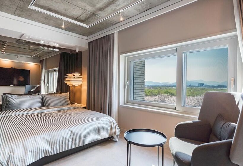 مُتل Busan Sasang Mr Brick