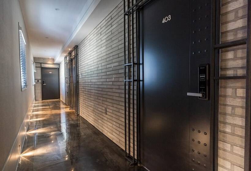 مُتل Busan Sasang Mr Brick