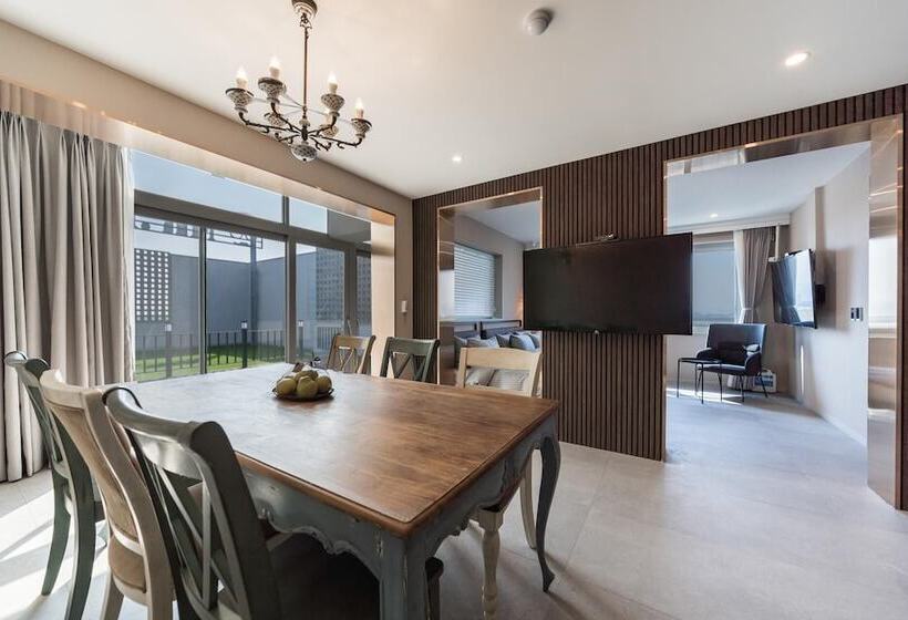 مُتل Busan Sasang Mr Brick