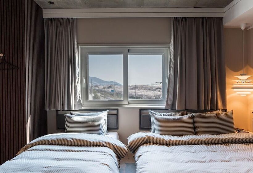 مُتل Busan Sasang Mr Brick