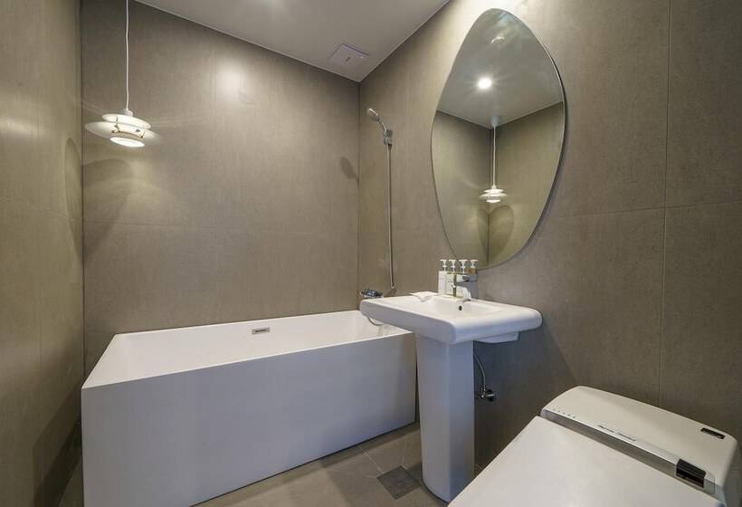 مُتل Busan Sasang Mr Brick