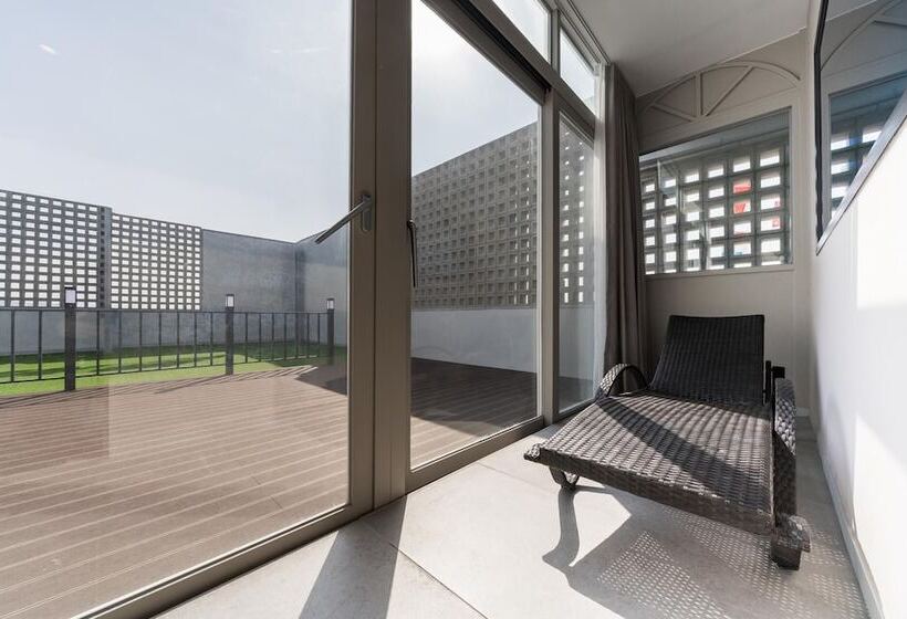 مُتل Busan Sasang Mr Brick