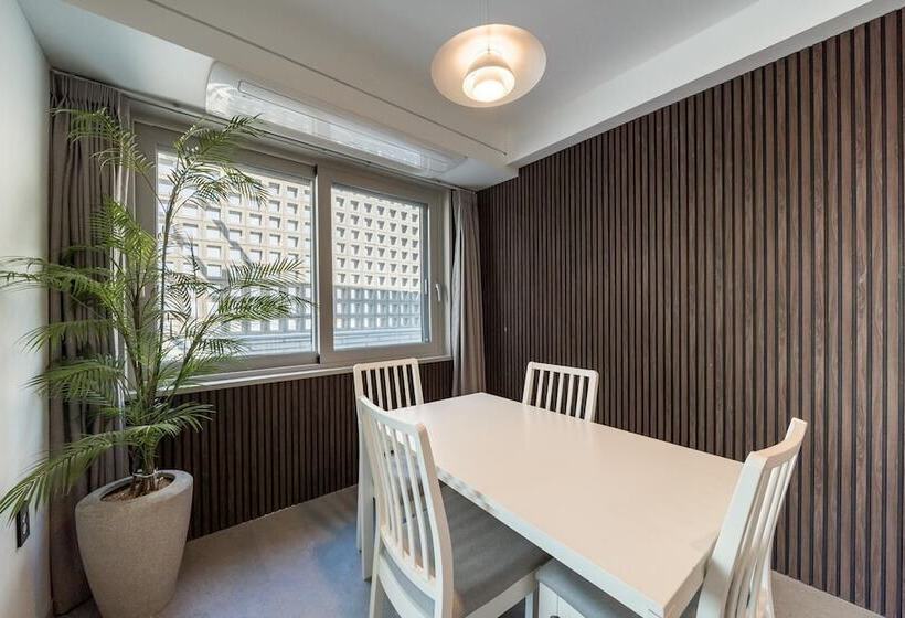 مُتل Busan Sasang Mr Brick