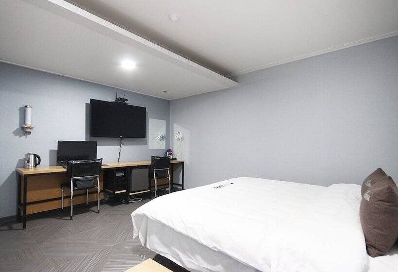 Motel Busan Sasang Commas