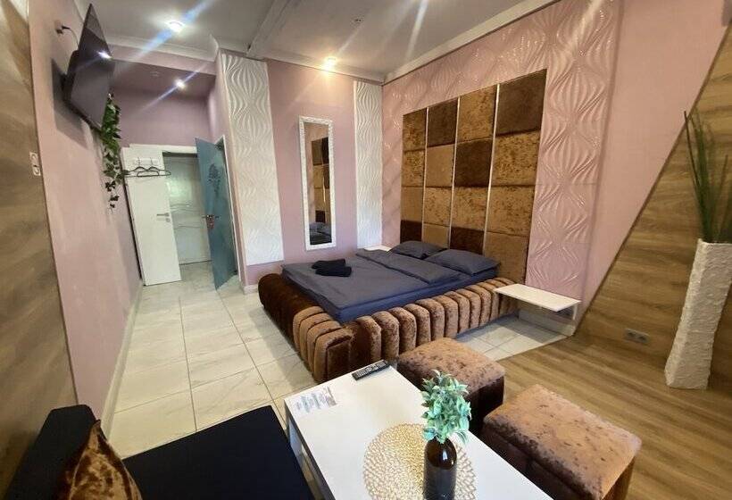 Пансион Crystal