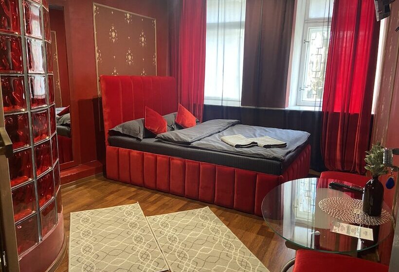 Пансион Crystal