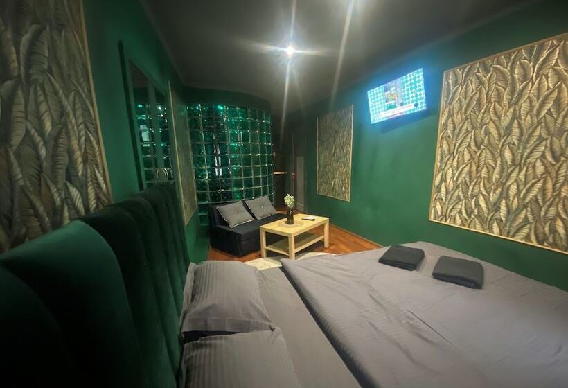 Пансион Crystal