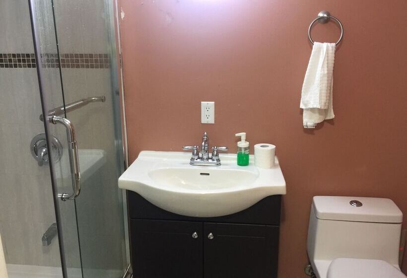 Panzió Don Mills Home