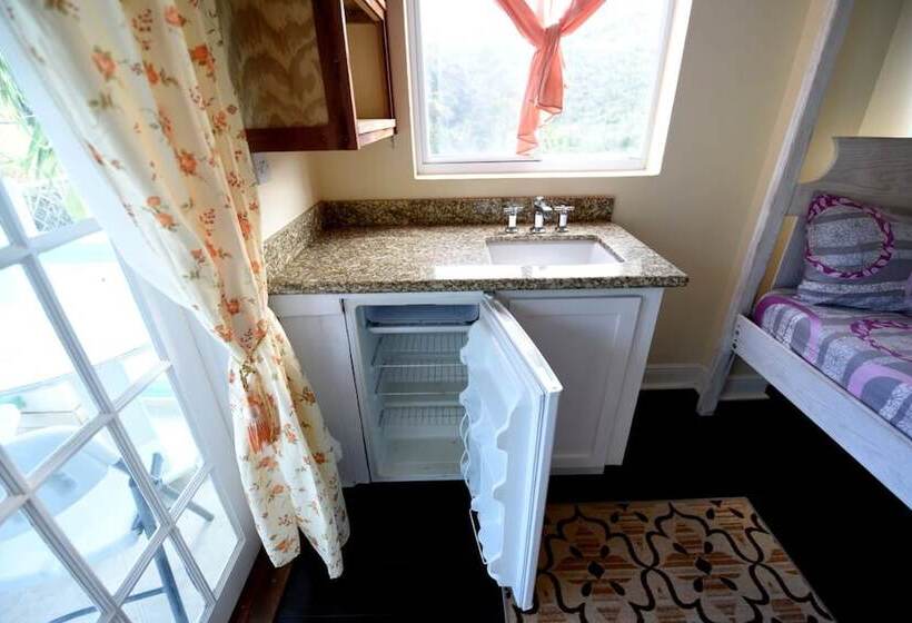 پانسیون Herelle Heights Escape