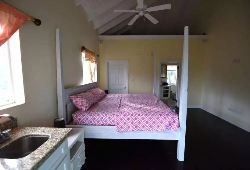 پانسیون Herelle Heights Escape