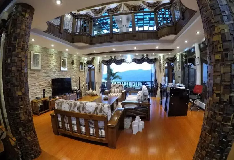 پانسیون Ocean Terrace