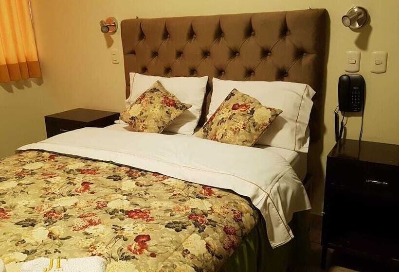 Suites Hotel Jose Felix