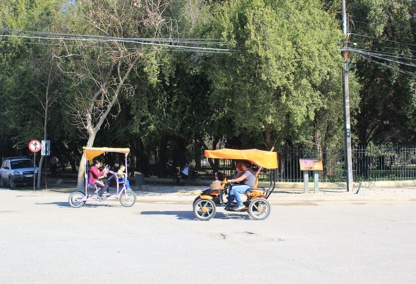 1 Hostal Galeria Adults Only Hostel