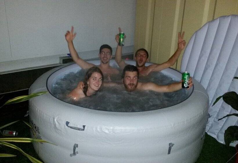 Containers Hostel Edinburgh