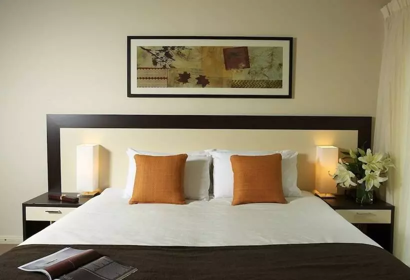 Falls Mountain Retreat