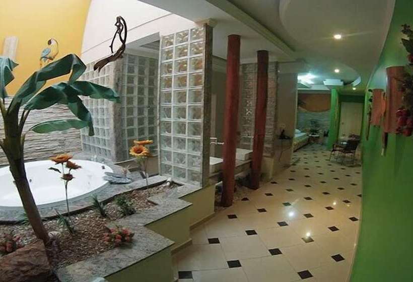 Flamboyant Motel   Adults Only