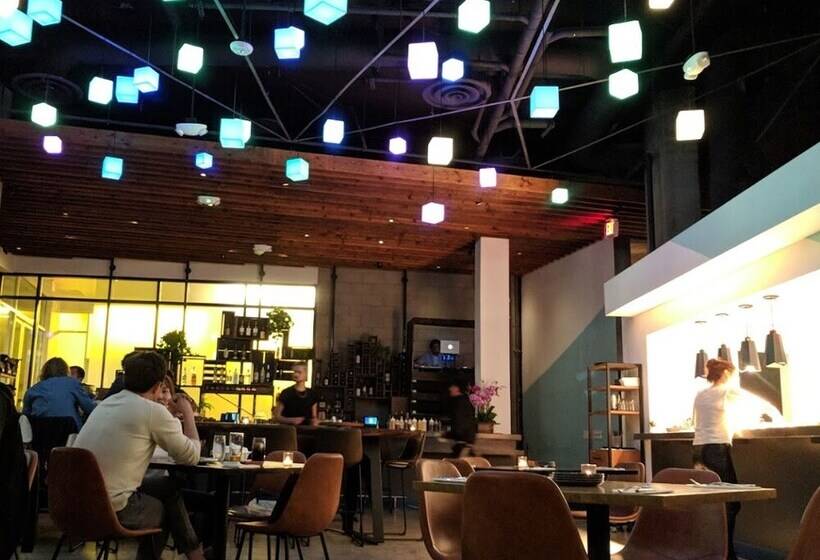 Fully Furnished Suites Near Little Tokyo