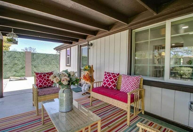 Historic District Gem W/ Modern Style & Amenities!