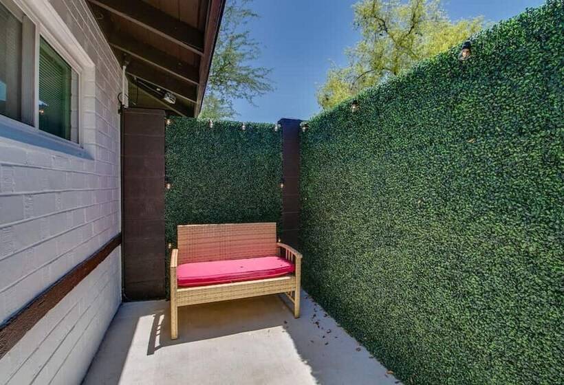 Historic District Gem W/ Modern Style & Amenities!