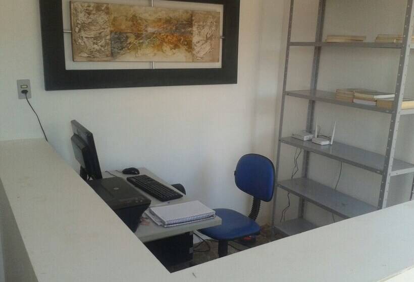 Hostel Serrano Albergue Da Juventude