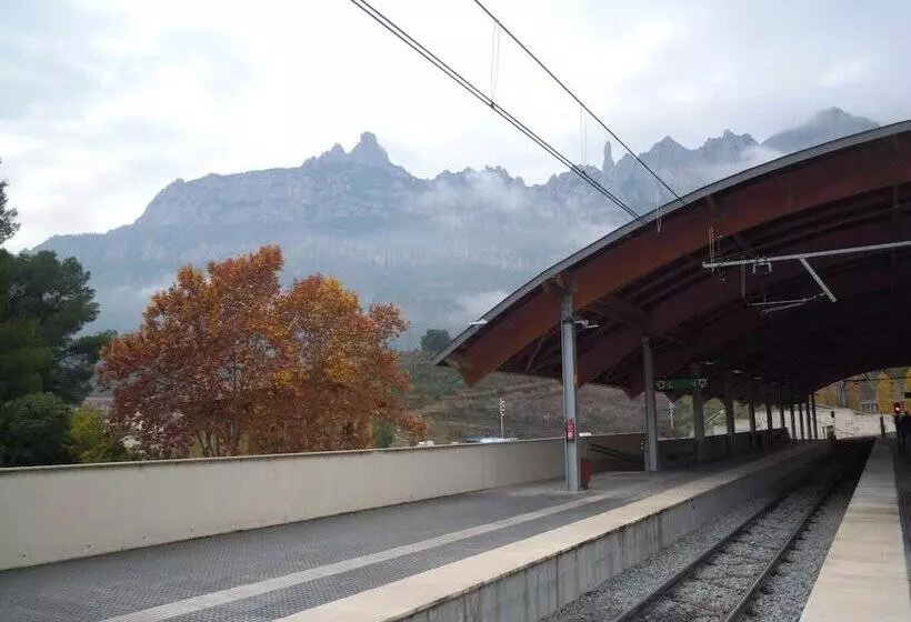 Hotelli Apartaments Mo