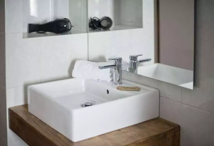 Hotelli Apartaments Mo