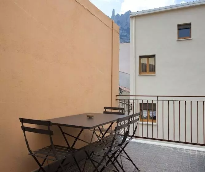 Hotelli Apartaments Mo