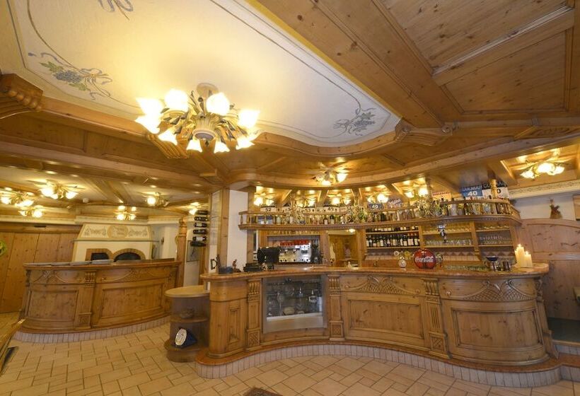 Отель La Torretta