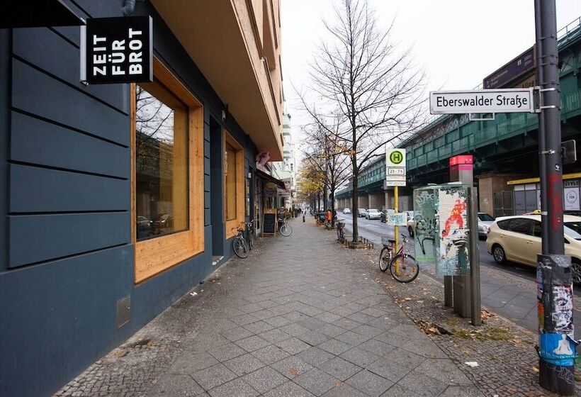 هتل Room In Berlin N11 Prenzlauer Berg New