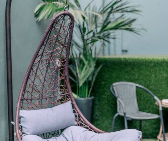 هتل Royalty Suites Psyrri